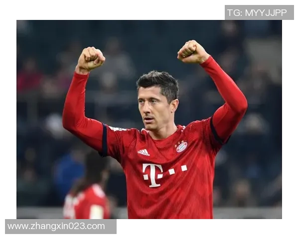 莱万背叛旧主引发拜仁球迷愤怒指责其忘恩负义情绪高涨